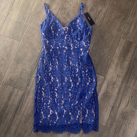 Lulus Dresses & Skirts - NWT Lulu's Royal Blue Lace Overlay Midi Dress
